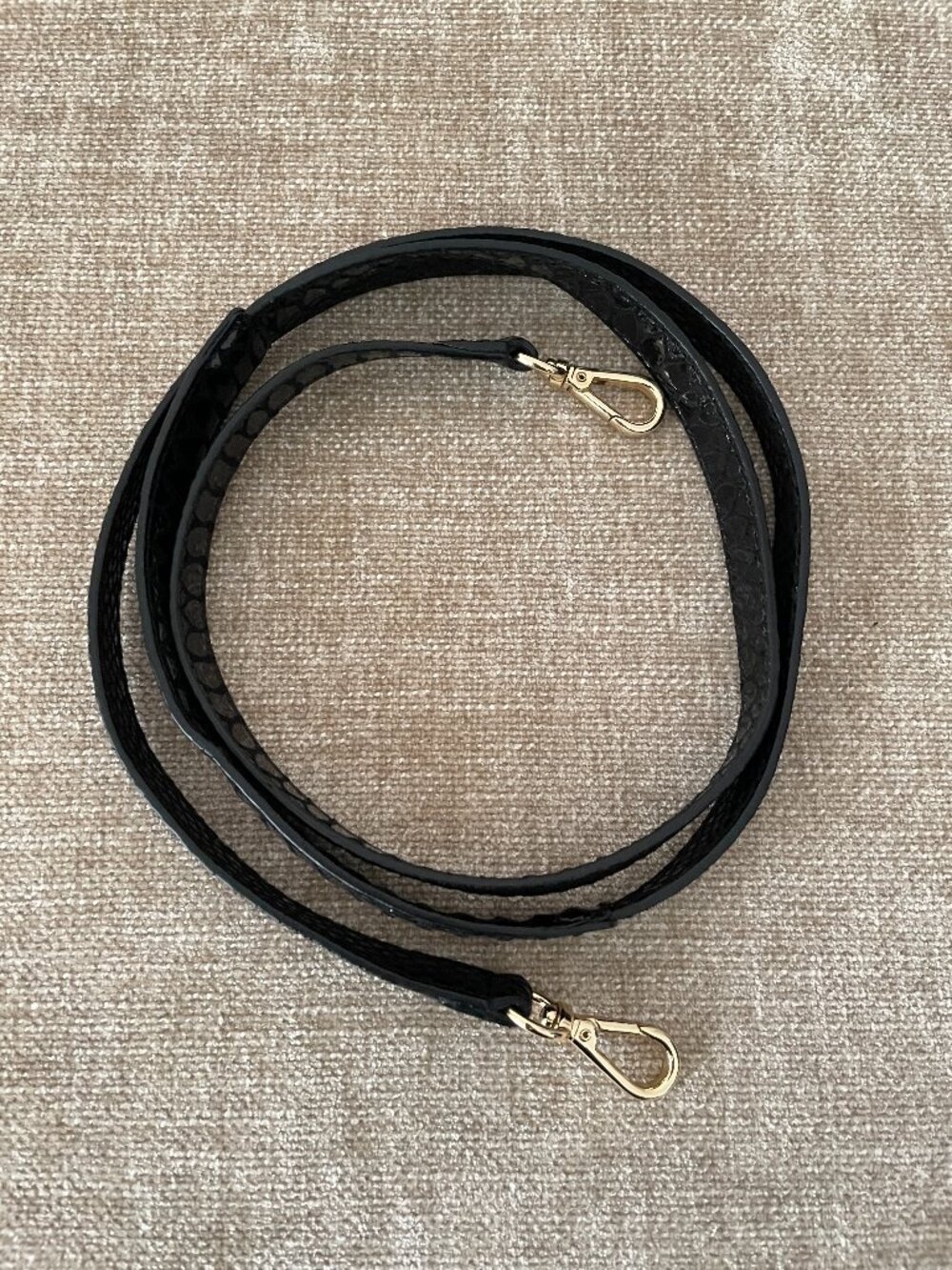 MICHAEL KORS Leather Shoulder Strap NEW